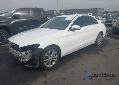 2016 Mercedes-Benz C 300 from USA, damaged, VIN 55SWF4JB6GU156330